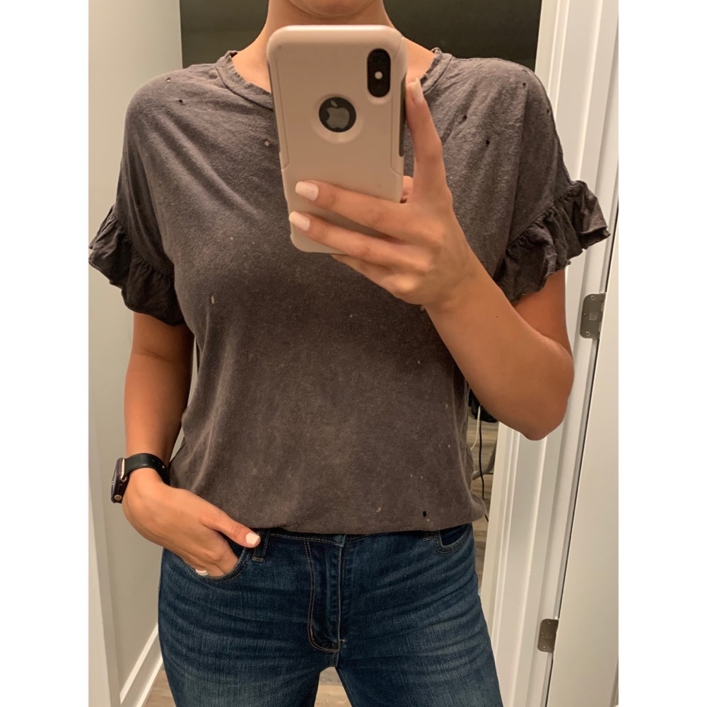 American Eagle Distressed Top w/ Ruffle Sleeves